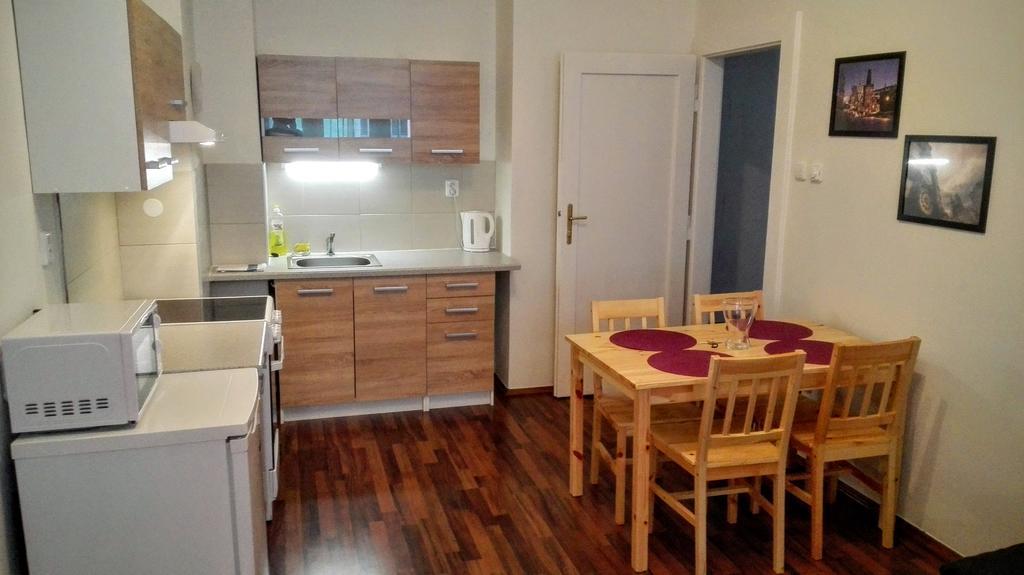Jezerka Apartments プラハ エクステリア 写真