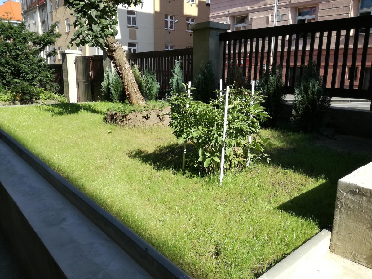 Jezerka Apartments プラハ エクステリア 写真